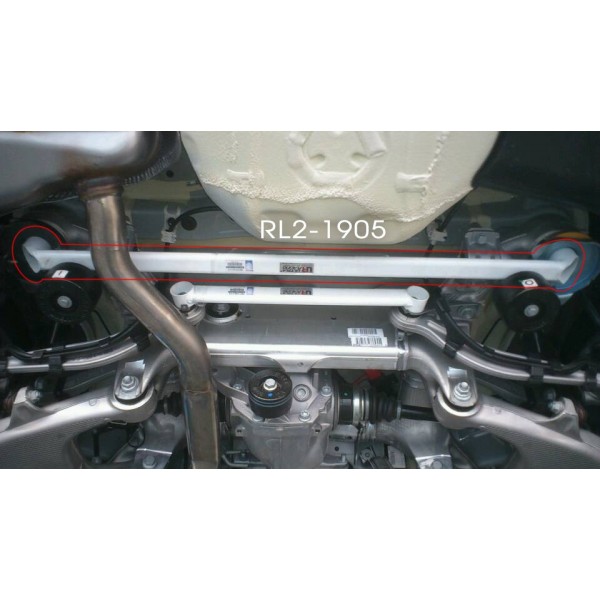 Hyundai i30 / Elantra 08+ UltraRacing 4-Point Front H-Brace