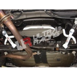 Nissan Cefiro 88-94 A31 UltraRacing Front Sway Bar 27mm
