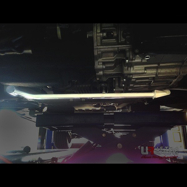 Suzuki SX4 HB/Sedan UltraRacing Front Sway Bar 25mm