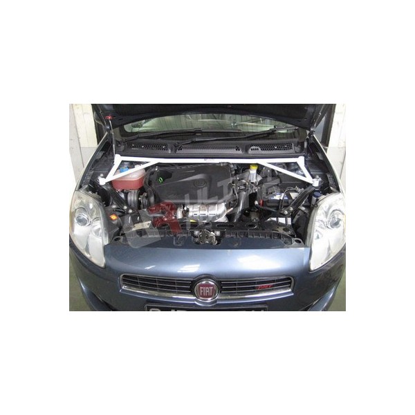 Toyota RAV4 2.4 06+ UltraRacing 4-Point Front Lower Brace
