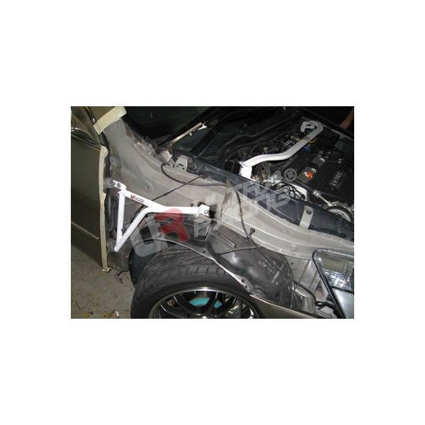 BMW M4 F82 14+ UltraRacing 8-Point Rear Lower Brace 3013