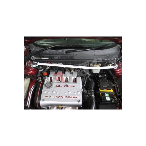 Honda Civic 88-91 3D UltraRacing Rear C-Pillar Bar 1724