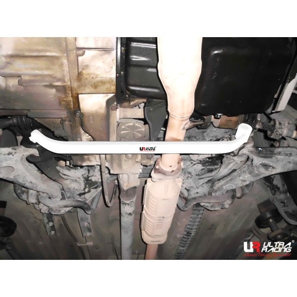 Chevrolet Orlando 10+ UltraRacing 6-Point Rear Lower Brace