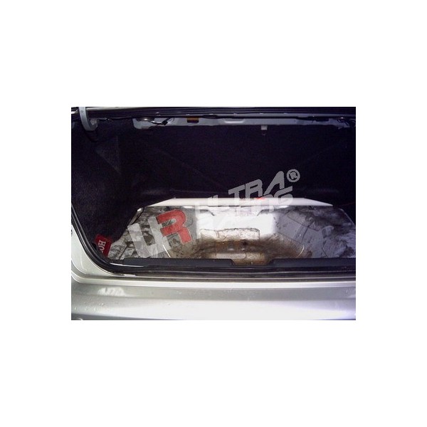 Honda Accord 08+ 4/5D UltraRacing 2x 2-Point Rear Lower Bars