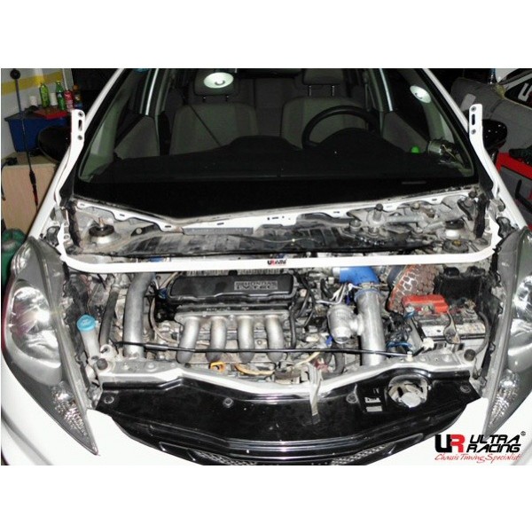 Honda S2000 AP1/2 UltraRacing 2-Point Rear Lower Member Bar