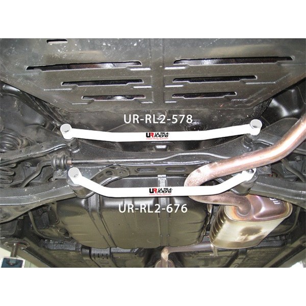 Mercedes SLK 200 04-11 2.0 UltraRacing 4Point Rear Lower Bar