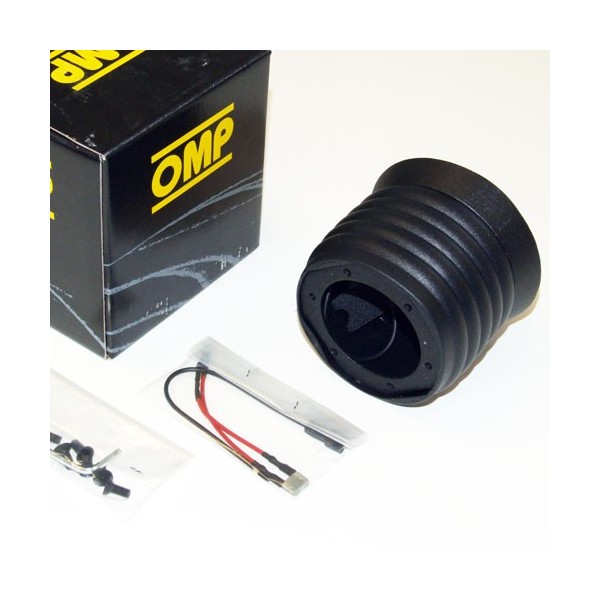 PIÑA VOLANTE ESPECIFICA OMP AUDI A3  05-  