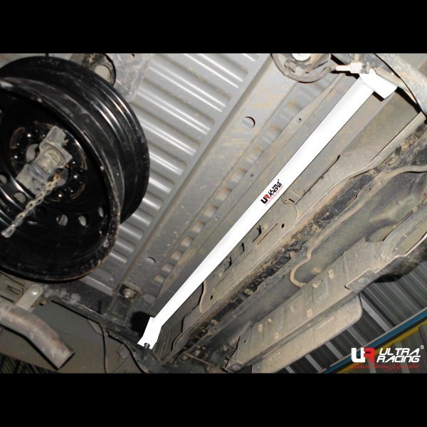 Range Rover Evoque 2.0 11+ Ultra-R 4P Rear Lower Brace 1804