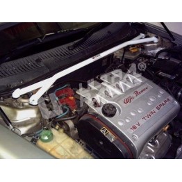 Honda Integra 01-06 DC5 UltraRacing C-Pillar Bar Adjustable