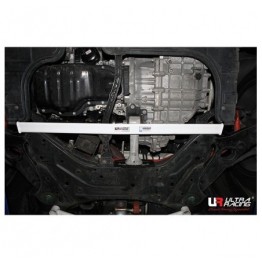 Toyota Hiace/H200 04+ UltraRacing 2x 2-Point Side Bars 558
