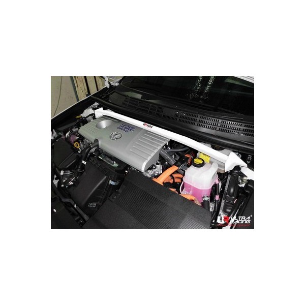 Audi TT 8J 06+ UltraRacing 2-Point Rear Lower Tiebar