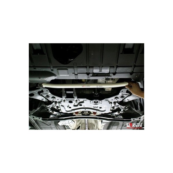 BMW X4 14+ UltraRacing 2-Point Rear Lower Brace 2890