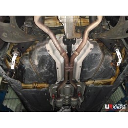 Honda Jazz/Fit 01-08 UltraRacing Front Upper Strutbar