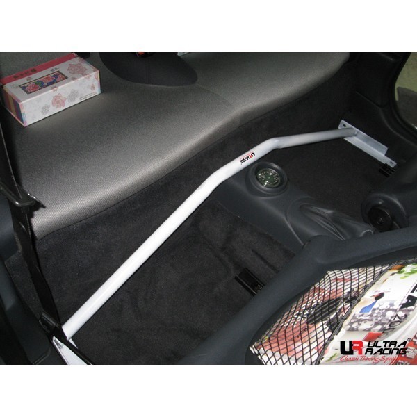 Hyundai i10 UltraRacing 2-Point Front Lower Tiebar 1131