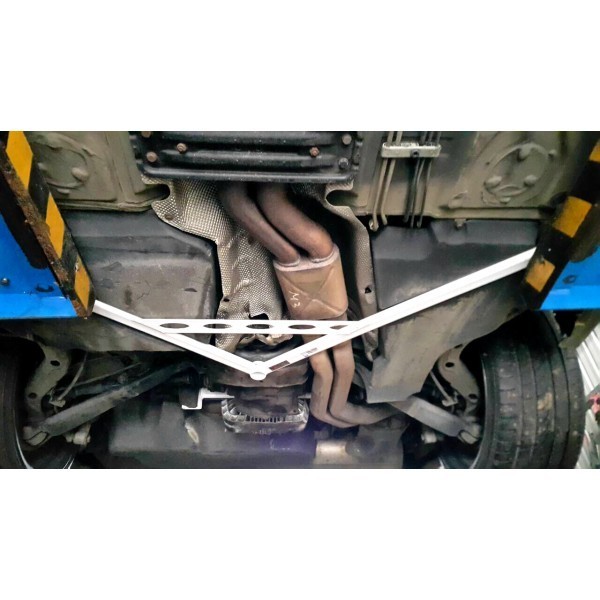 Fiat Stilo 2.4 UltraRacing Front Lower H-Brace 4-Point