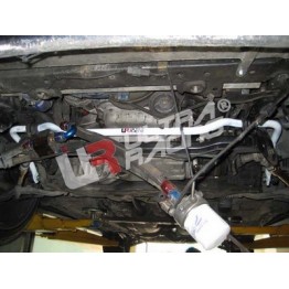 Nissan Cefiro 88-94 A31 UltraRacing Front Upper Strutbar