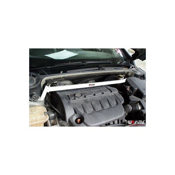 Porsche Cayman 981 14+ UltraRacing 2-Point Rear Lower Brace