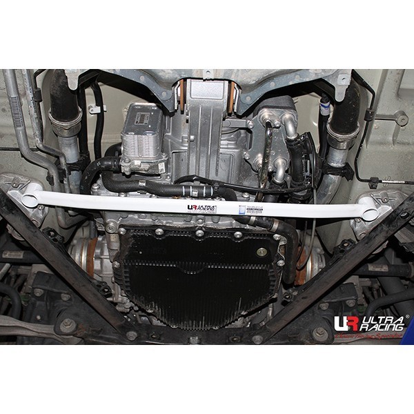 Ssang Yong Korando-C 2.0D 10+ Ultra-R 4P Front Upper Stutbar